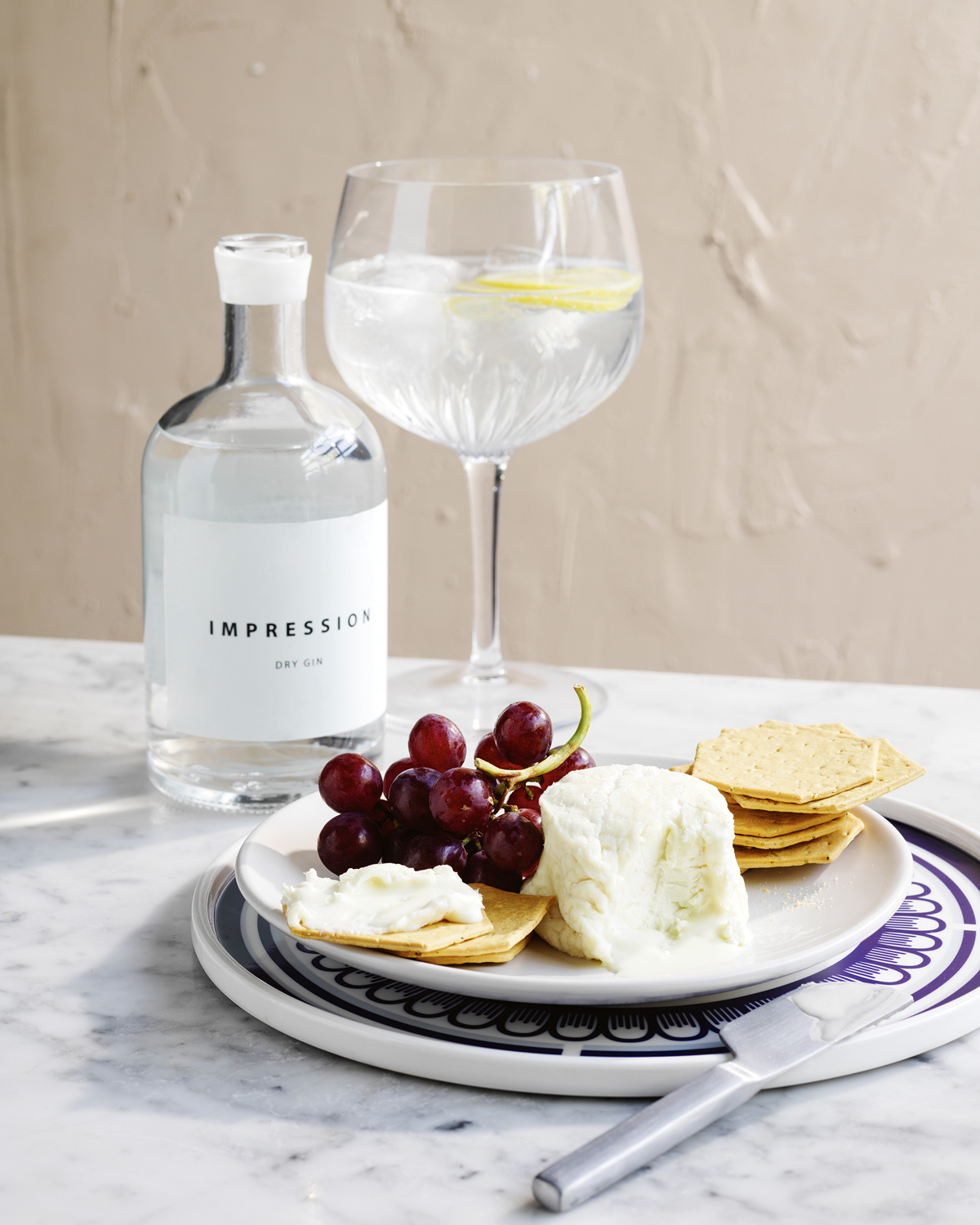 impression dry gin food and drink pairings