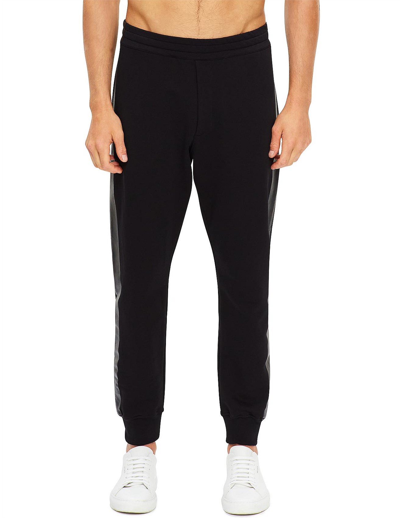 avia side tape jogger