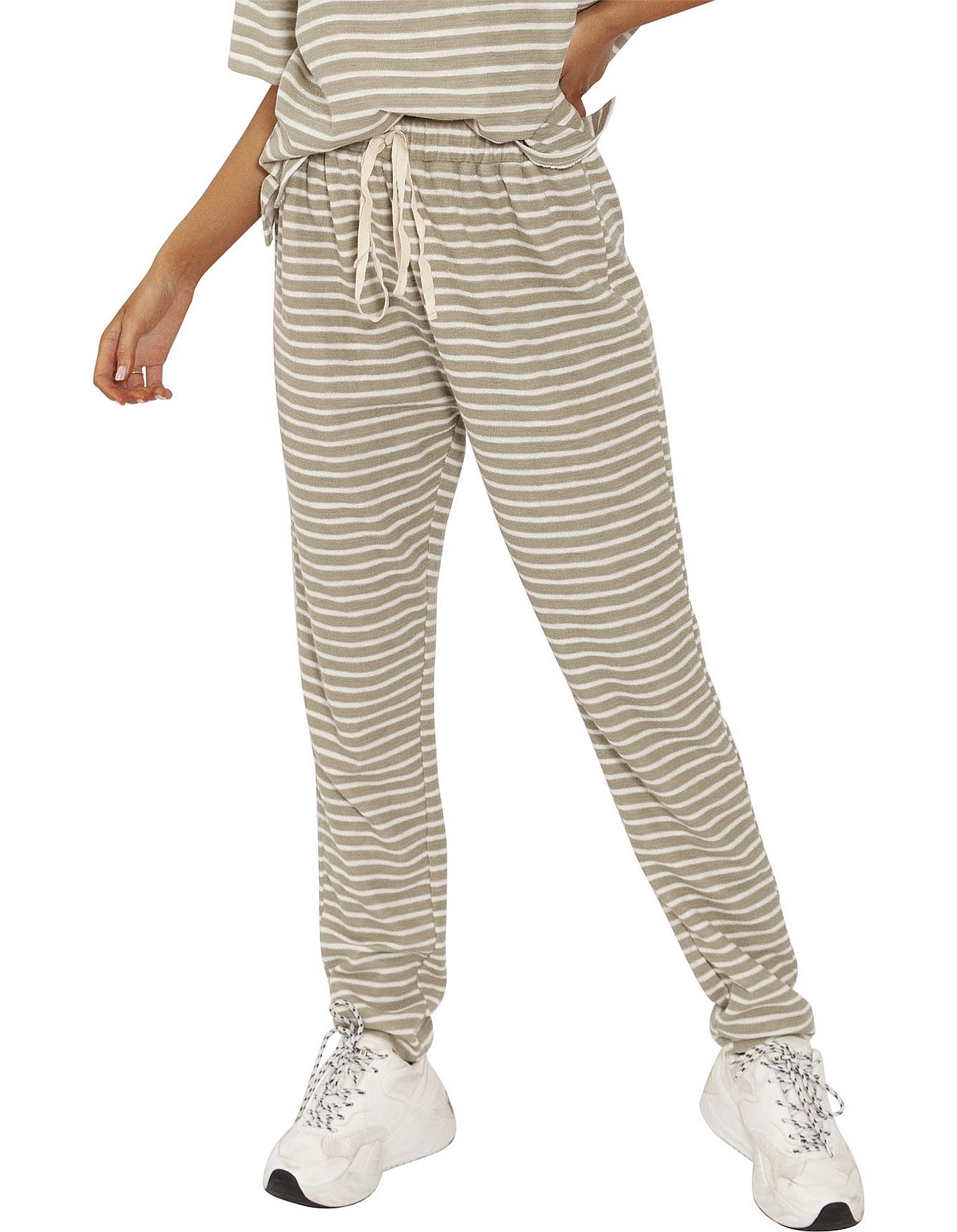 tide and sail track pants