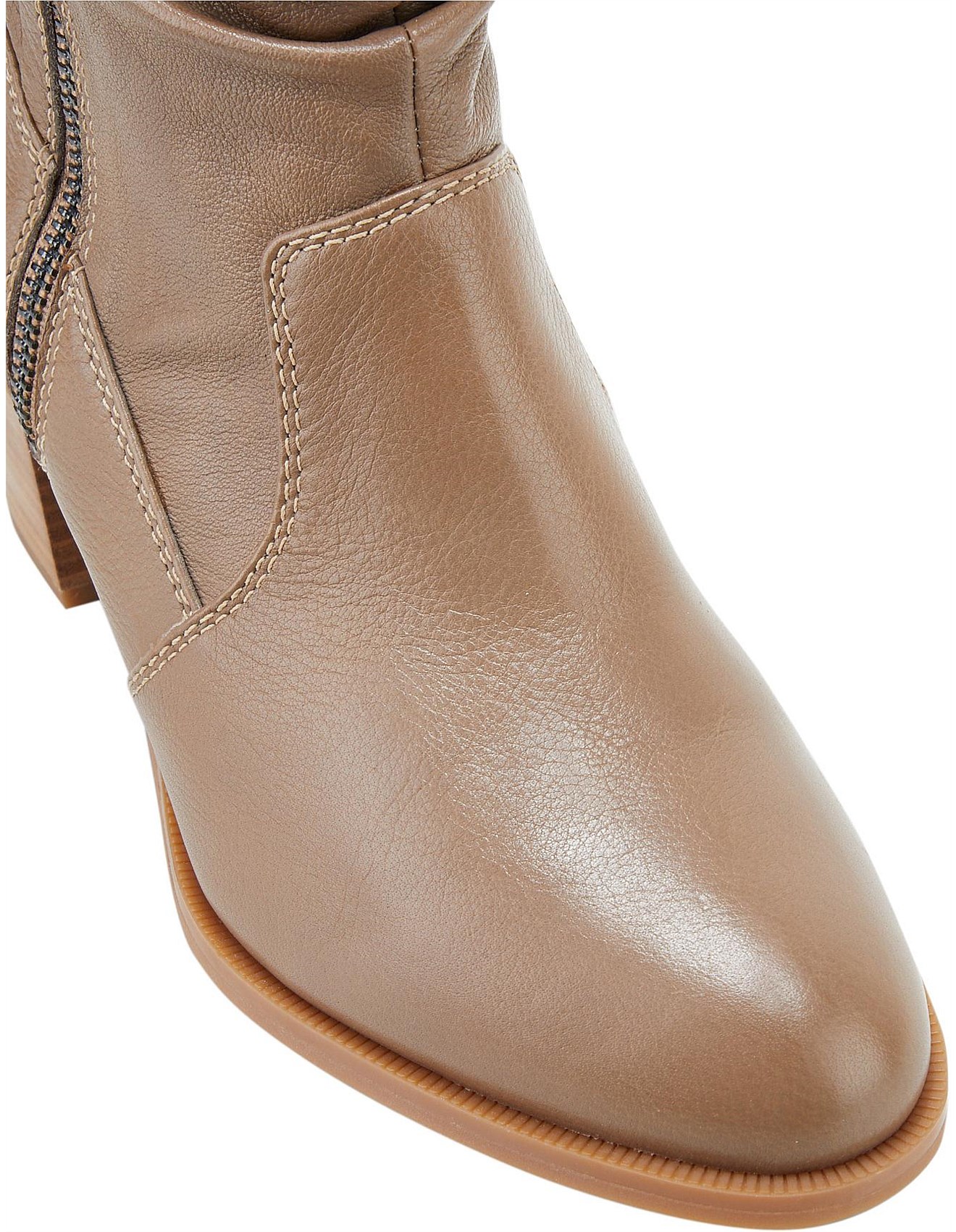 hush puppies flame boot