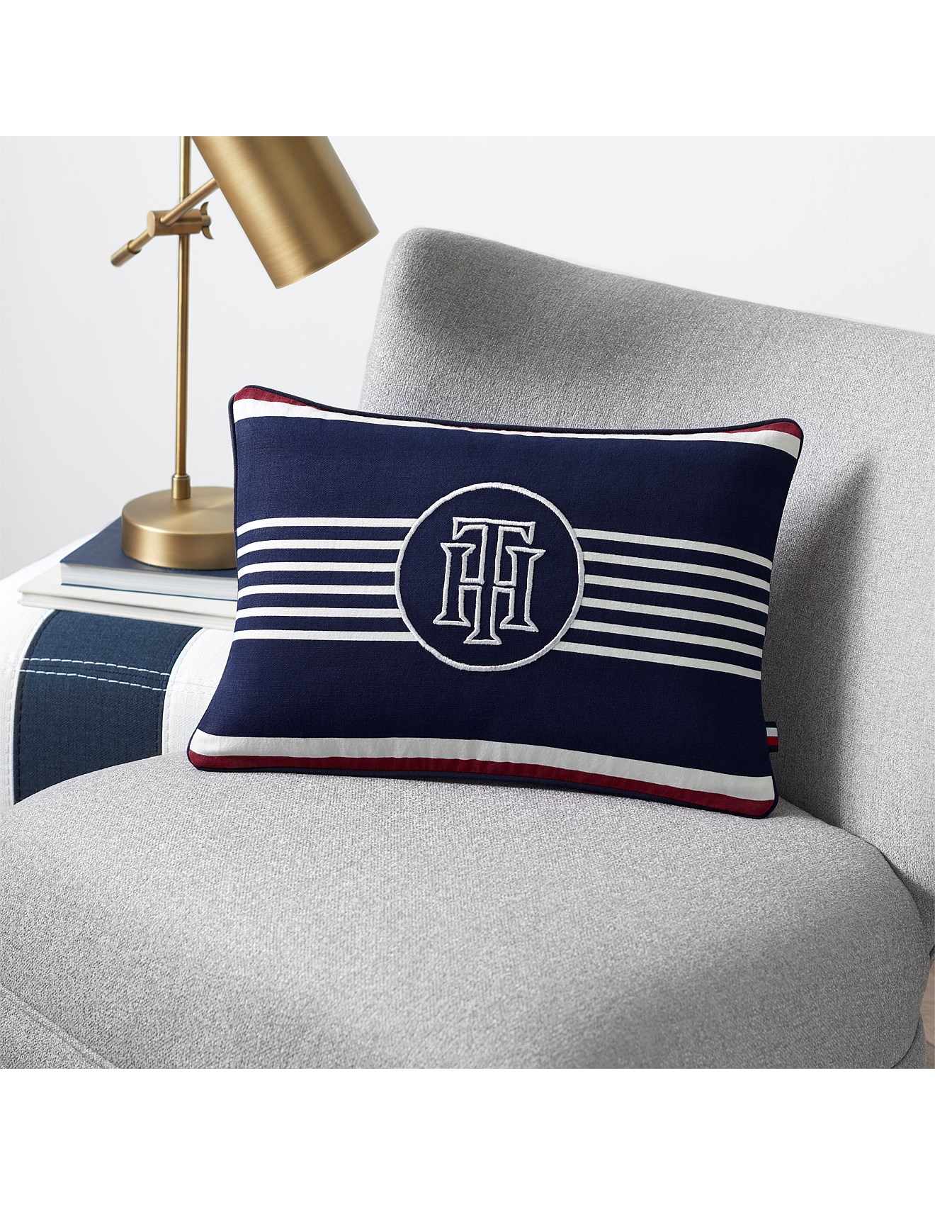 tommy hilfiger cushion