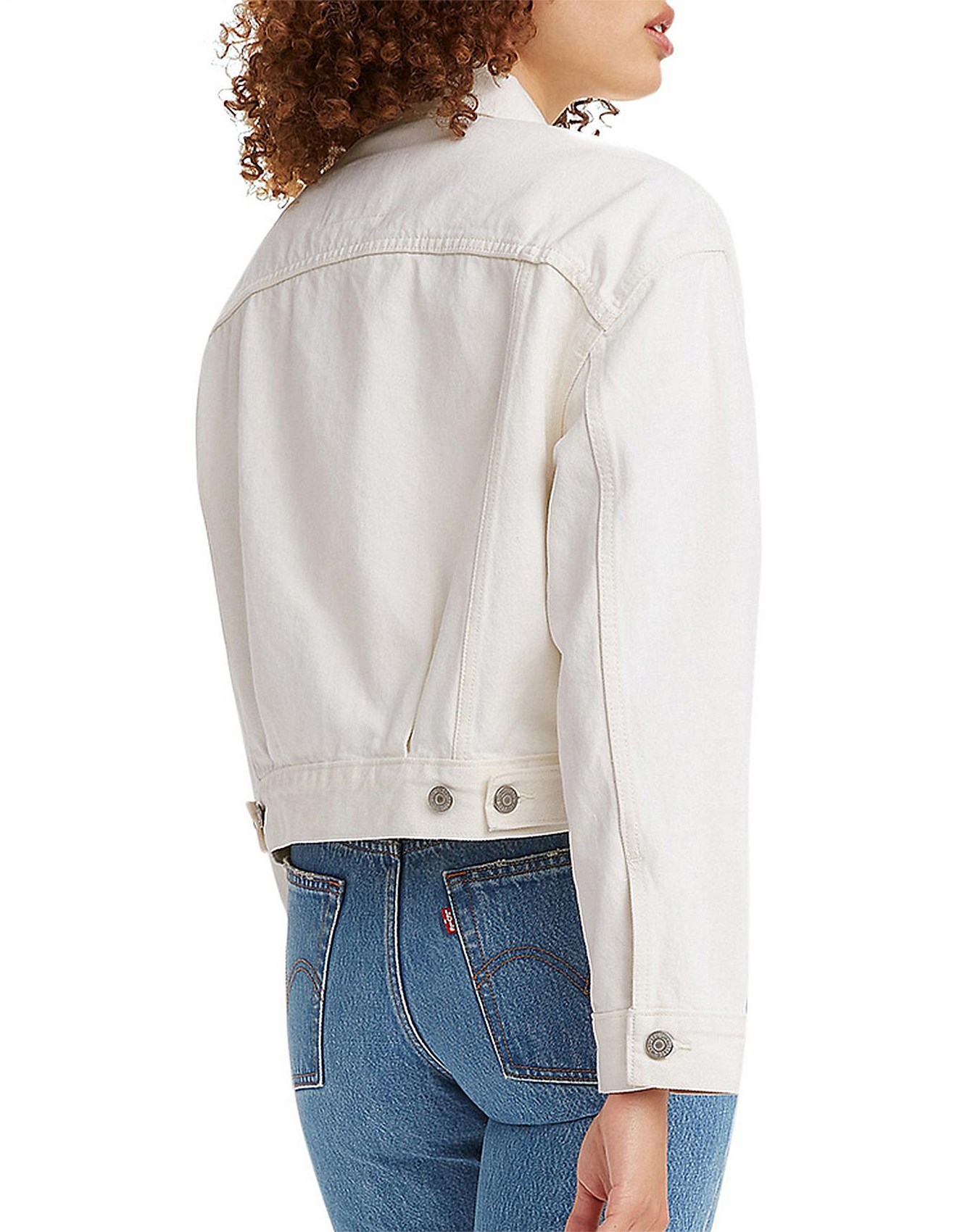 womens white levi jacket