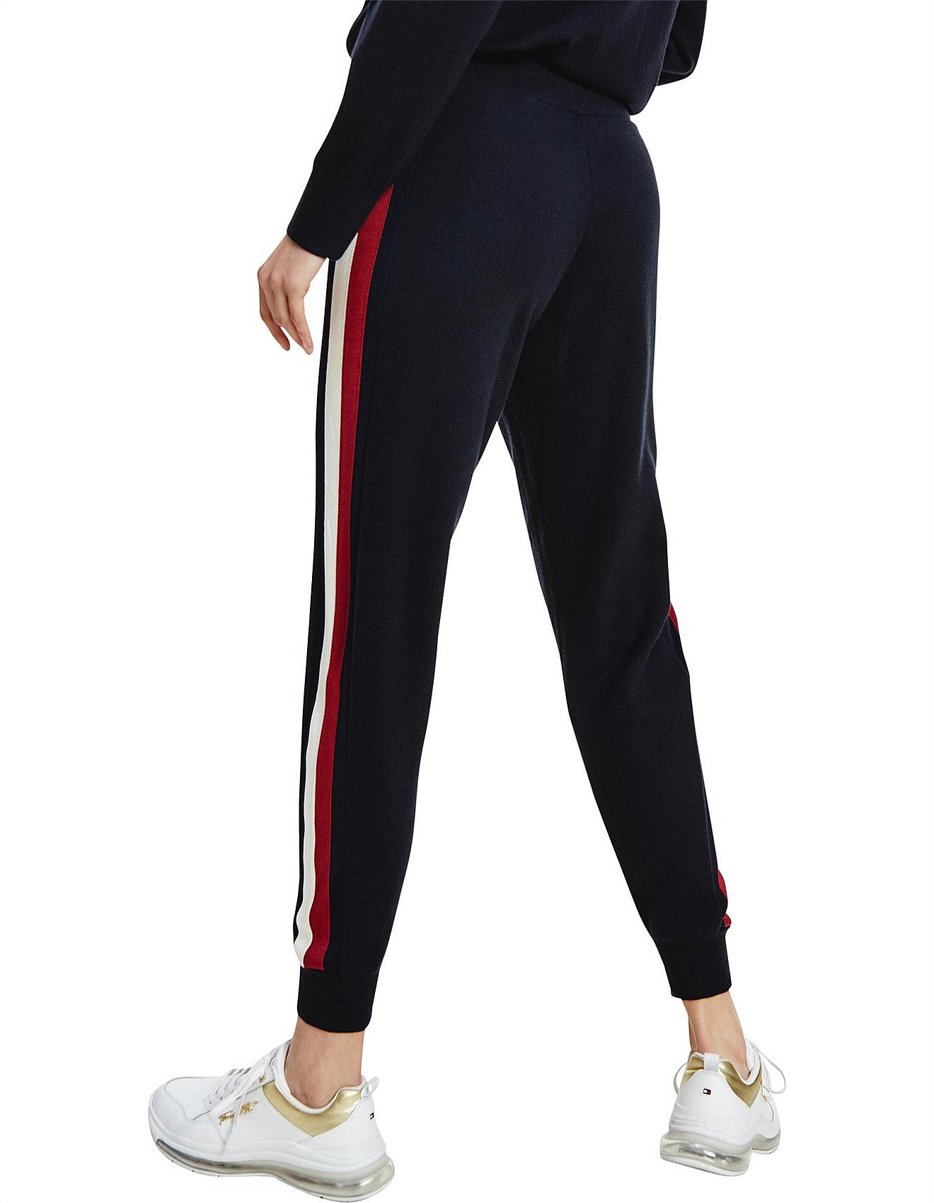 jogger pants stripe