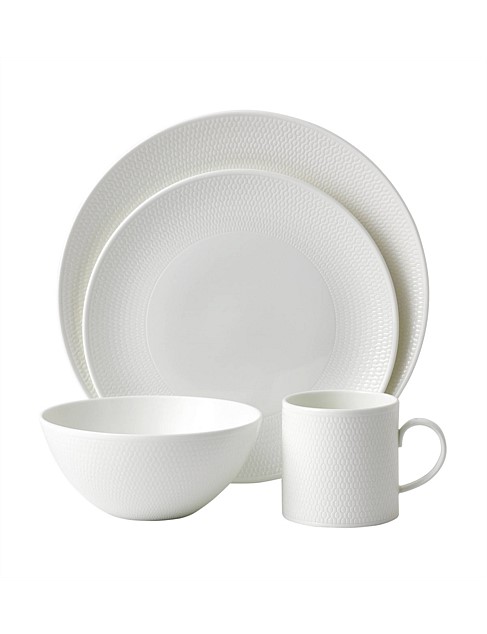 Wedgwood Gio 16 Piece Set