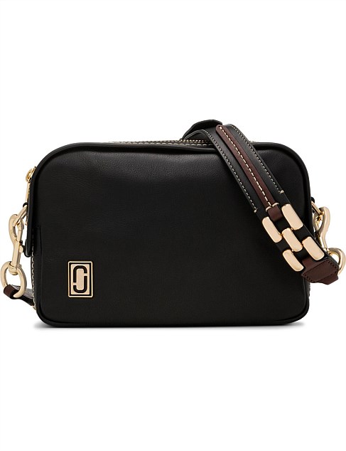 the squeeze crossbody bag