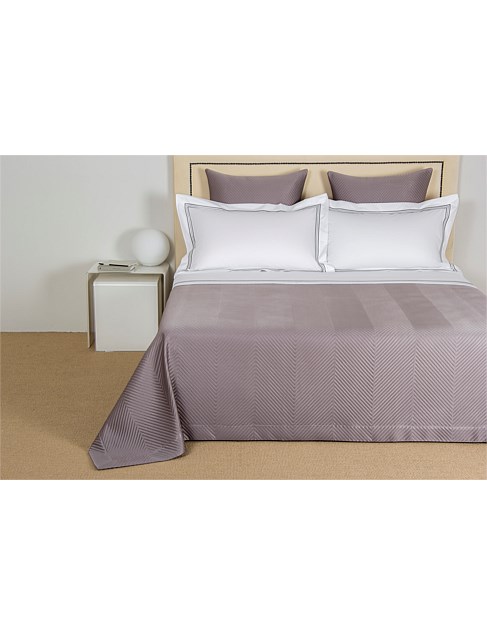 LUX.HERRINGBONE BEDSPREAD