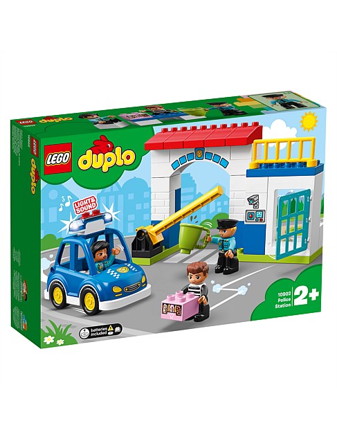 10902 Duplo Police Station