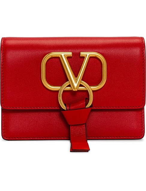 V LOGO POUCH