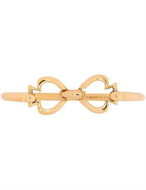 SPADE LINK BANGLE