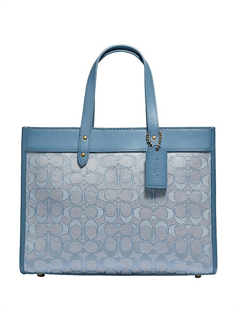 Field Tote 30 In Signature Jacquard