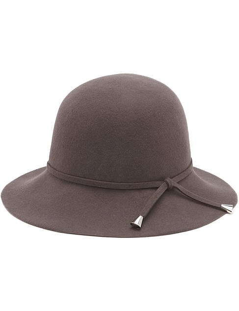 Core Floppy Hat With Nickel Tip