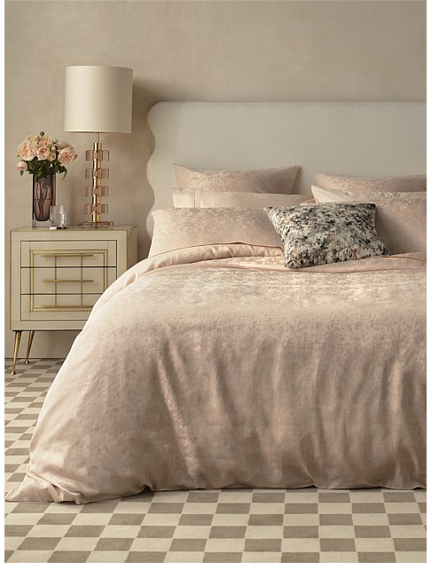 JACQUARD QUEEN BED QUILT COVER SET BLUSH