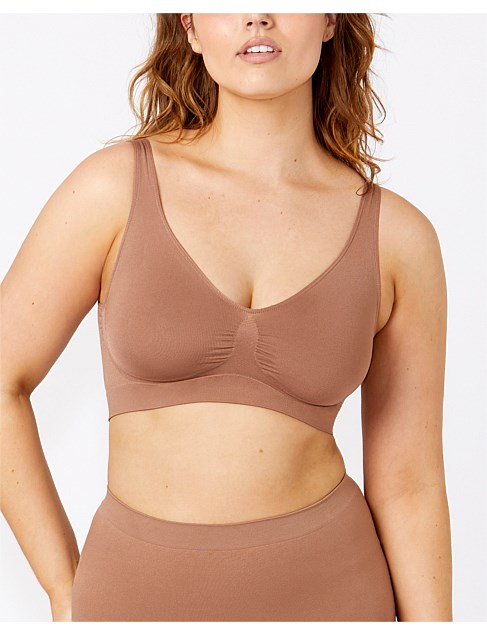 BARE ESSENTIALS SHAPER BRA