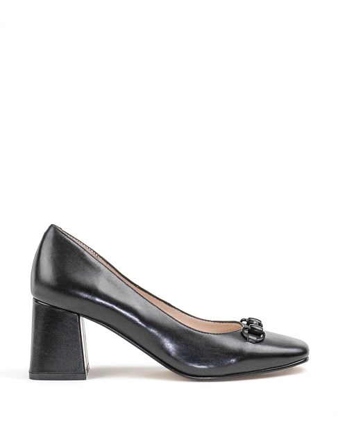 BLYTHE65 SQUARE TOE PUMP WITH HARDWARE