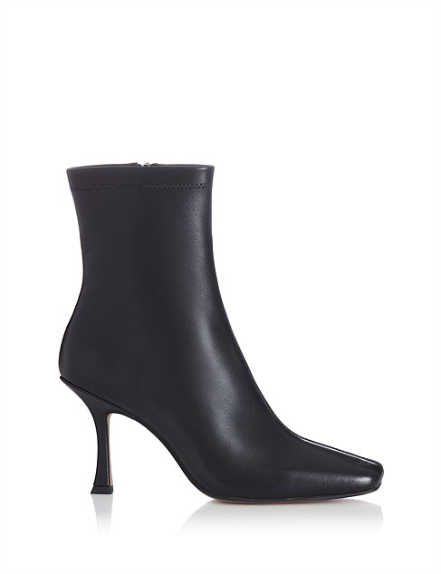 REMI ANKLE BOOT HEEL