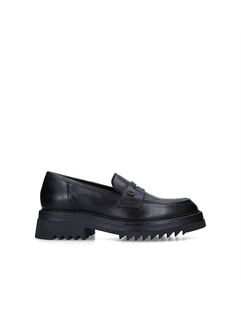 STRONG LOAFER BLACK LEATHER CASUALS