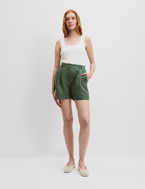 Organically Grown Linen Tuck Front Short