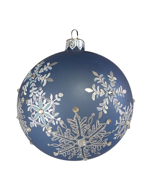 10CM SNOWFLAKES ON BLUE EUROPEAN GLASS BAUBLE