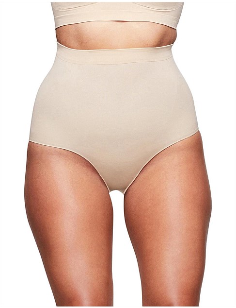 SEAMLESS SCULPT MID WAIST BRIEF