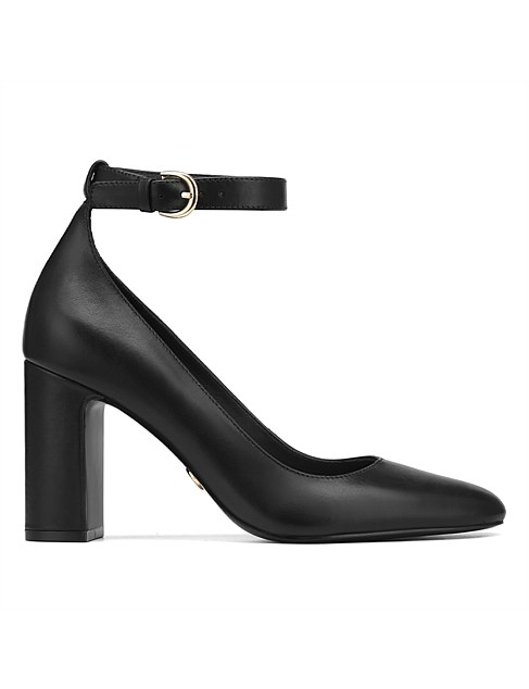 Porcha Black Leather Pump