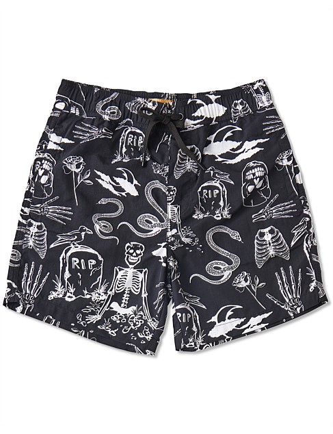 Skullking Around Boardies