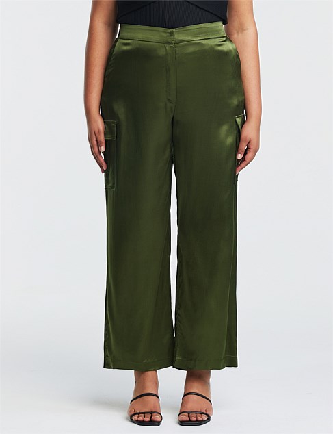 TESS SATIN CARGO PANT IN OLIVE