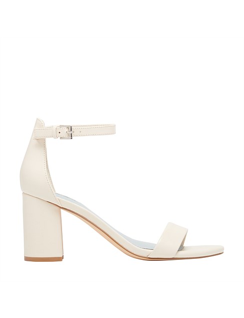 SANDY HEELED SANDAL