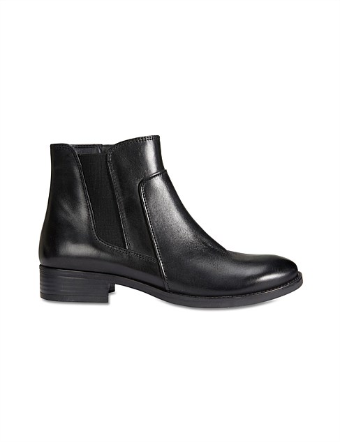 GLASGOW ANKLE BOOT