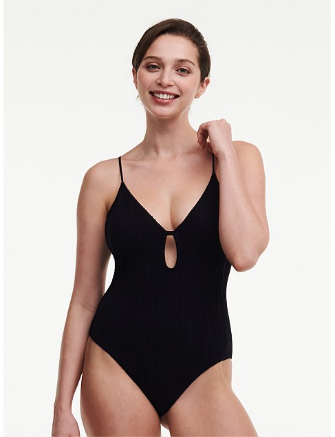 SWIM PULP WIREFREE ONE PC