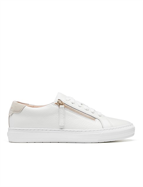 BILLIE WHITE TUMBLED SNEAKER