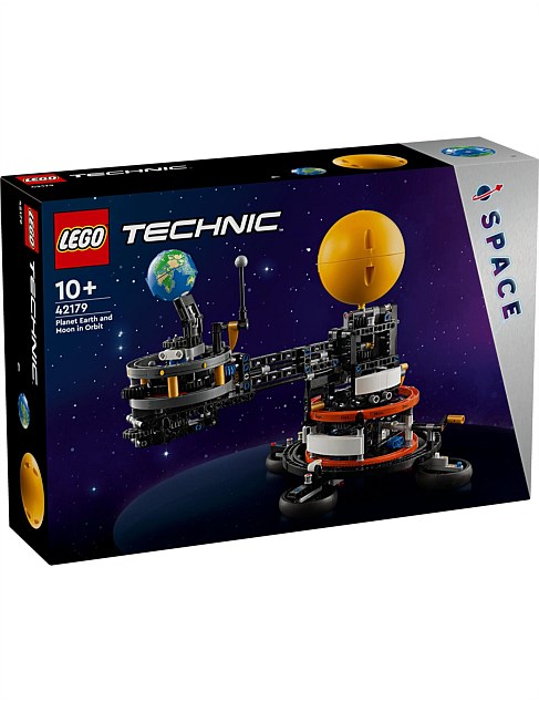 LEGO® Technic Planet Earth and Moon in Orbit 42179