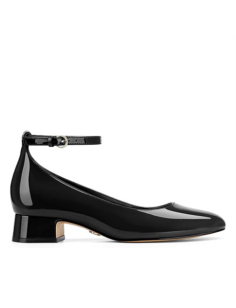 ELINDA Black Patent Leather Pump