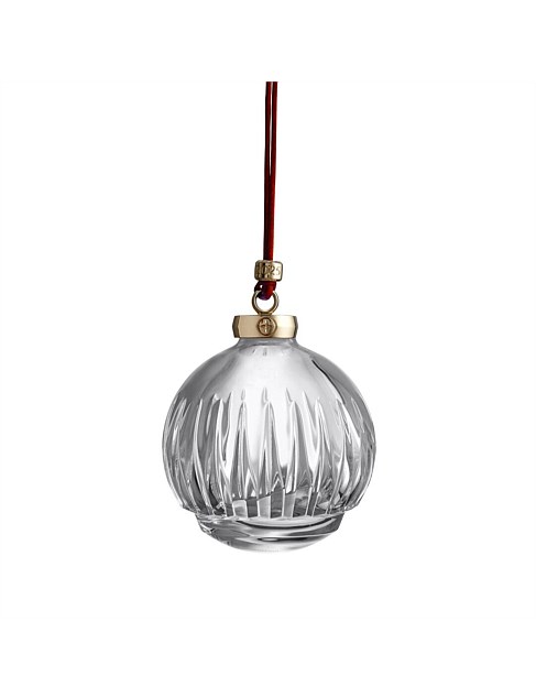 FESTIVE NEW YEARS EVE NY BAUBLE FIREWOR