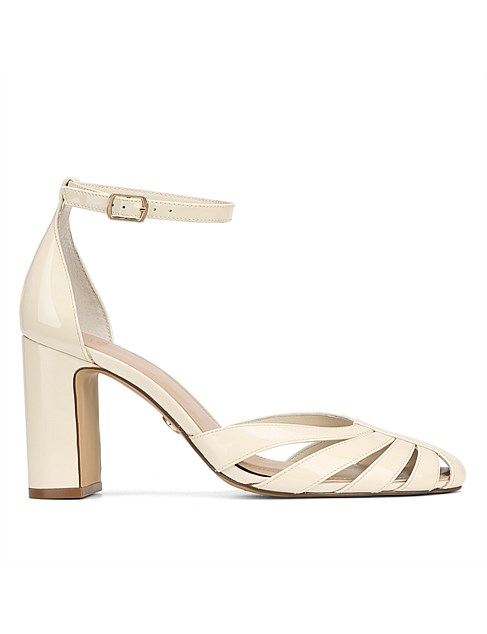 PHYLISS Vintage Ivory Patent Leather Heel