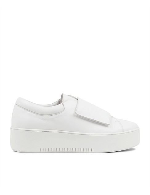 Whispa White Leather Sneakers WS