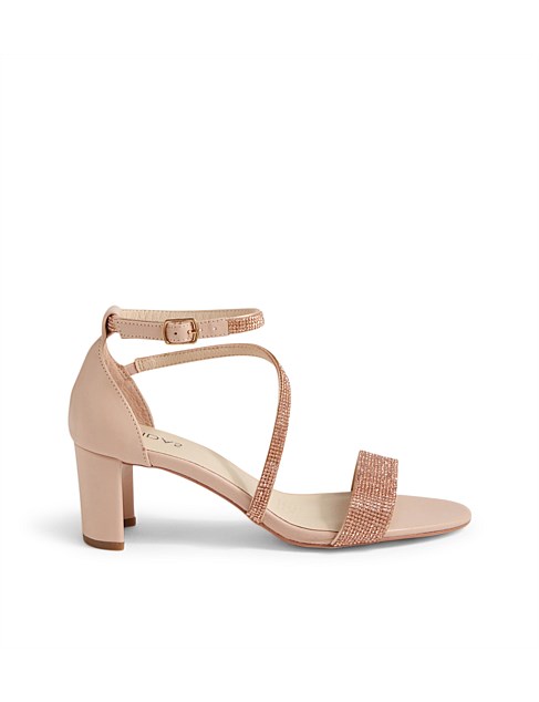 Findest Nude Jewels Leather Sandals