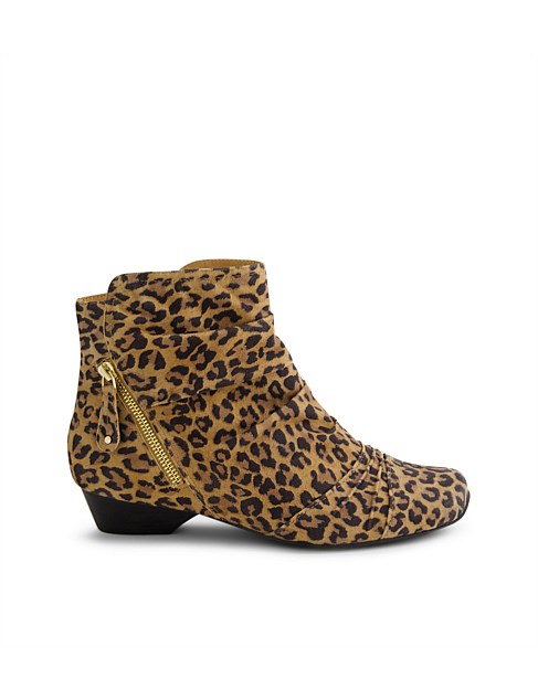 Camryn XW Tan Leopard Suede Ankle Boots