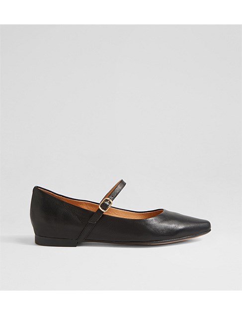 Sarro Black Leather Flat Shoes