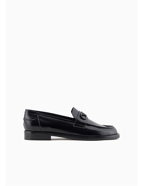 WOMEN'S LOAFER