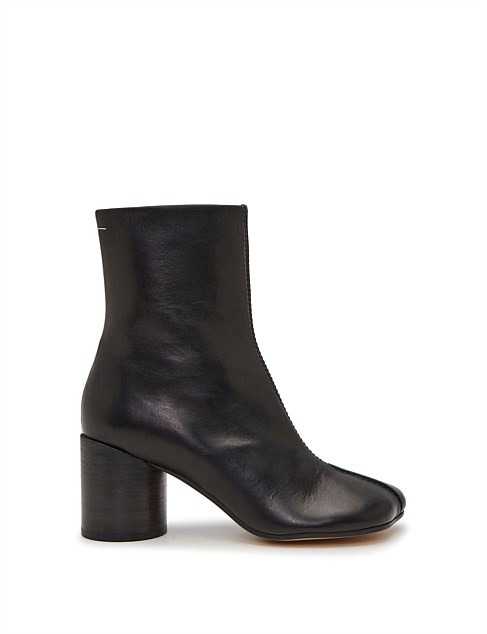 ANKLE BOOT