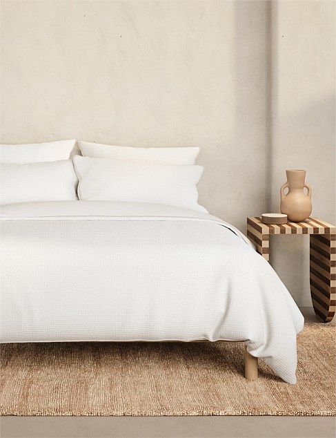 KIRO QUILT COVER & SHEET BEDDING SET DOUBLE IN WHITE