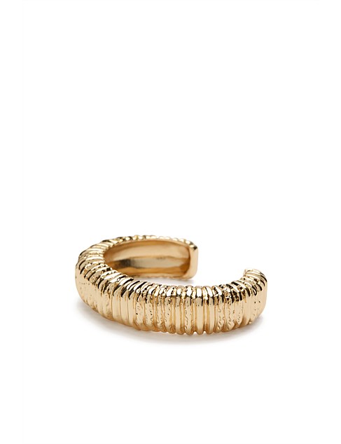 TEXTURED CUFF