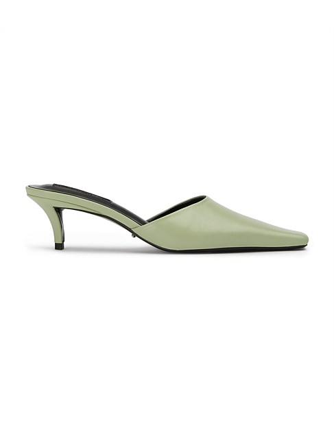 WOMEN'S ZUBI SHOE