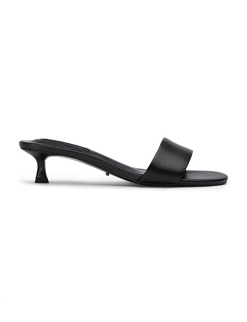 WOMEN'S PENNY SANDAL