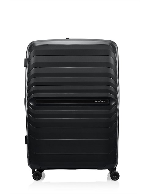 OCTOLITE NEO 81CM EXPANDABLE SUITCASE BLACK