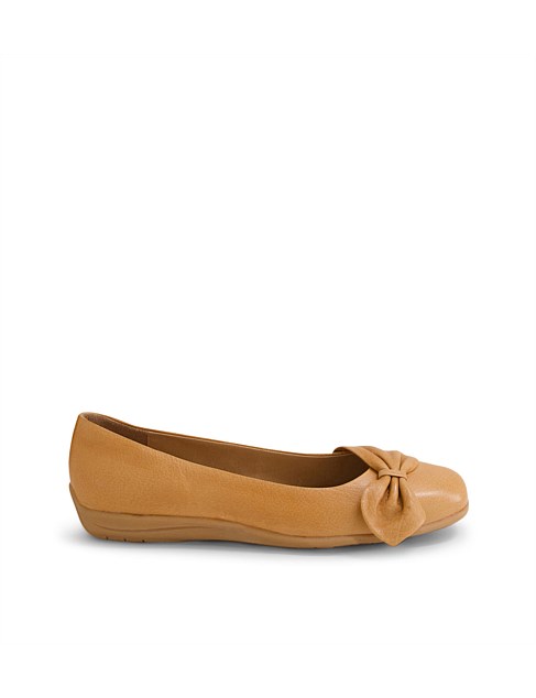 Connor Dark Tan Leather Ballet Flats