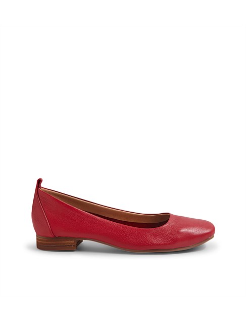 Tattia Dark Red Leather Ballet Flats