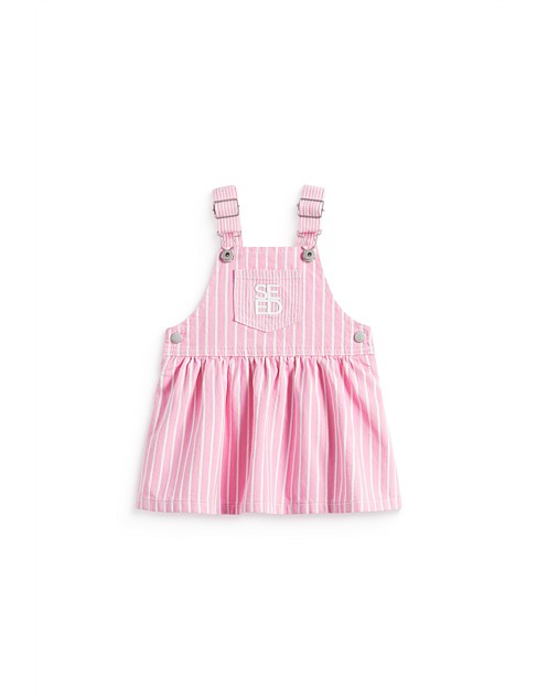 LOGO PINAFORE