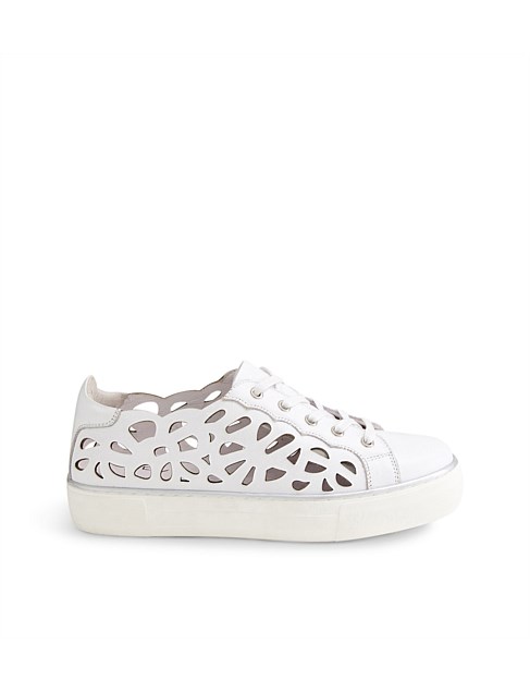 Flaxx White Leather Sneakers