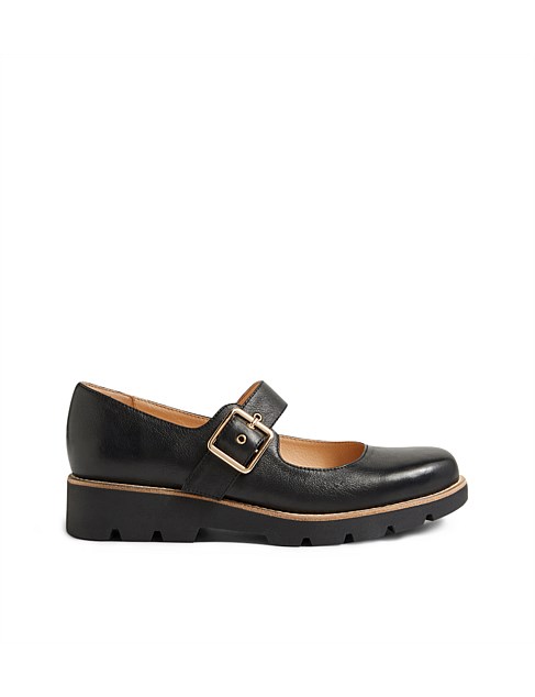 Mgee Black Leather Flat Shoes